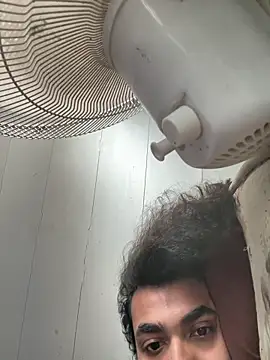 Snapshot of cheems232 chatting on 11/22/25, 08:41 cheems232 online show from 11/22/25, 08:41