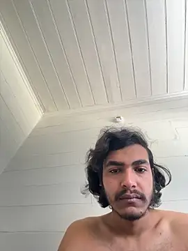 Snapshot of cheems232 chatting on 12/03/25, 04:31 cheems232 online show from 12/03/25, 04:31