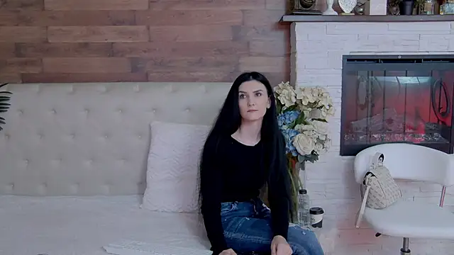 Snapshot of KendraNoir chatting on 01/13/26, 06:51 KendraNoir online show from 01/13/26, 06:51