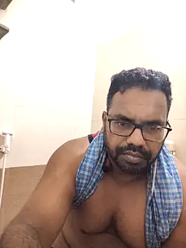 Snapshot of Siranjeevishiva chatting on 10/22/25, 09:36 Siranjeevishiva online show from 10/22/25, 09:36