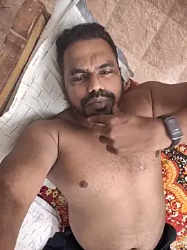 Snapshot of Siranjeevishiva chatting on 10/24/25, 05:42 Siranjeevishiva online show from 10/24/25, 05:42