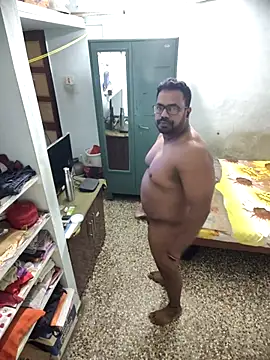 Snapshot of Siranjeevishiva chatting on 10/27/25, 06:12 Siranjeevishiva online show from 10/27/25, 06:12