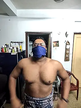 Snapshot of Siranjeevishiva chatting on 11/11/25, 06:41 Siranjeevishiva online show from 11/11/25, 06:41