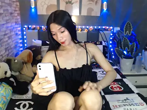 HotNathalie6900 online show from 02/27/26, 02:06