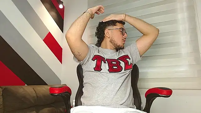 Zac Golden online show from 02/15/26, 06:15