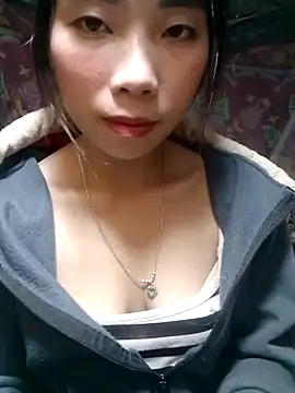 Snapshot of mekaka00 chatting on 12/05/25, 02:03 mekaka00 online show from 12/05/25, 02:03