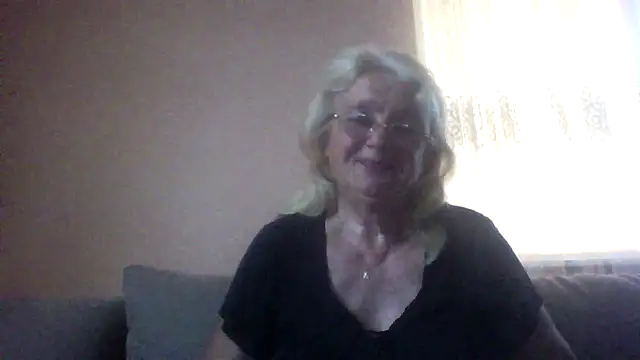 AmyLove353 online show from 07/16/26, 03:12