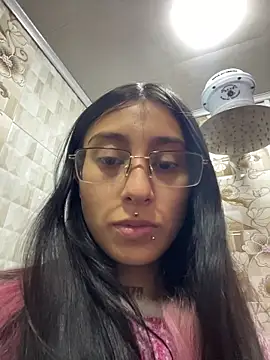 Violeet-Smith online show from 11/30/25, 05:50