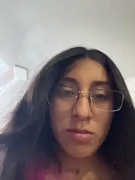 Violeet-Smith online show from 01/06/26, 06:44