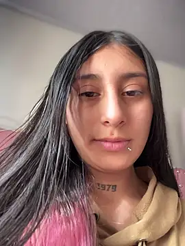 Violeet-Smith online show from 03/20/26, 01:16