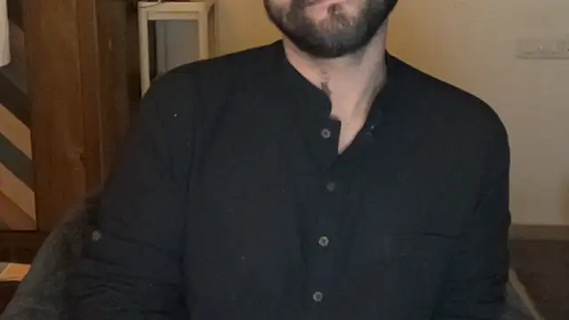 Snapshot of MakeMeAwareAah chatting on 11/29/25, 05:49 MakeMeAwareAah online show from 11/29/25, 05:49