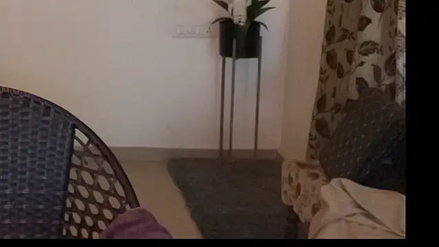 Snapshot of MakeMeAwareAah chatting on 12/05/25, 01:03 MakeMeAwareAah online show from 12/05/25, 01:03