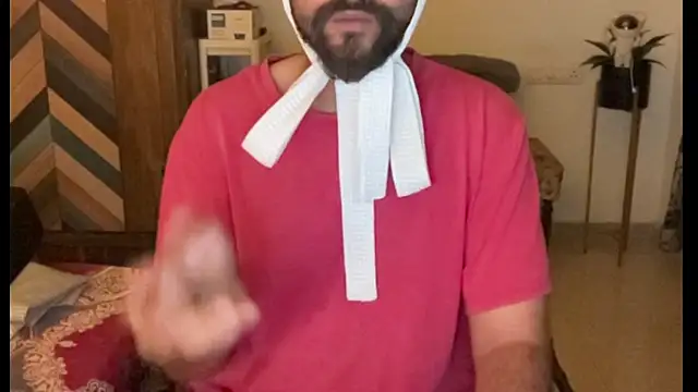 Snapshot of MakeMeAwareAah chatting on 01/07/26, 05:48 MakeMeAwareAah online show from 01/07/26, 05:48