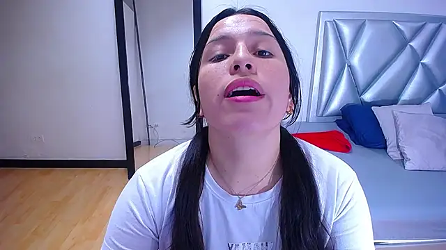 Snapshot of sexycum_dumpster chatting on 11/10/25, 02:05 sexycum dumpster online show from 11/10/25, 02:05