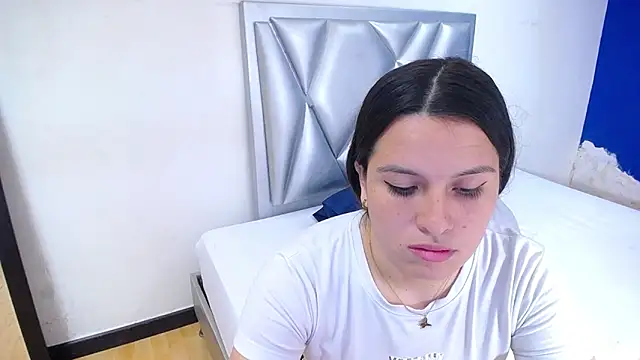 Snapshot of sexycum_dumpster chatting on 11/14/25, 02:05 sexycum dumpster online show from 11/14/25, 02:05