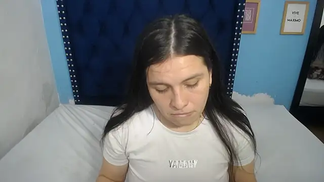 Snapshot of sexycum_dumpster chatting on 12/16/25, 03:33 sexycum dumpster online show from 12/16/25, 03:33