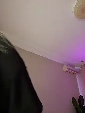 HugeBoobsAlice online show from 02/16/26, 05:03