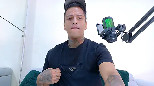 Victor Montero online show from 10/21/25, 08:09