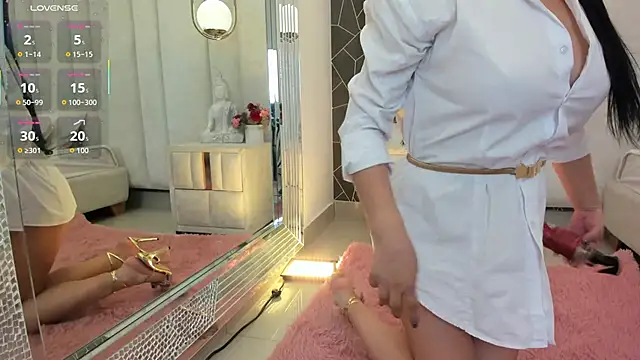 AnnieLove  online show from 03/20/26, 01:49