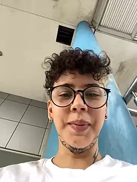 Snapshot of Abby_Evanns1 chatting on 11/09/25, 08:40 Abby Evanns1 online show from 11/09/25, 08:40