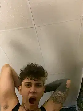 Snapshot of Abby_Evanns1 chatting on 11/27/25, 03:30 Abby Evanns1 online show from 11/27/25, 03:30