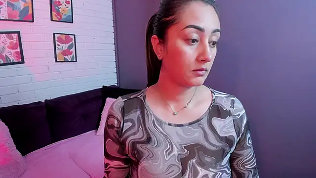 Sofia  Stk online show from 04/08/26, 03:39