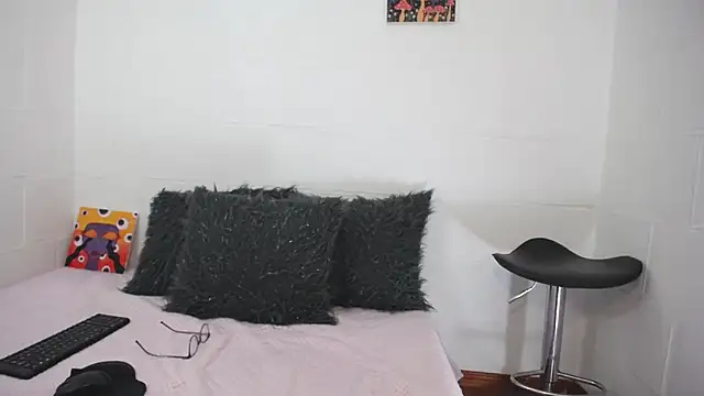  IR1S  online show from 11/06/25, 09:05