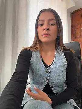 Talia Bonet online show from 03/27/26, 04:18