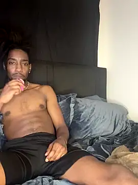 brandon3rdleg21 online show from 12/16/25, 03:33