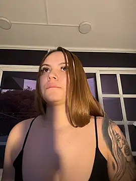 Beella1  online show from 03/04/26, 11:38