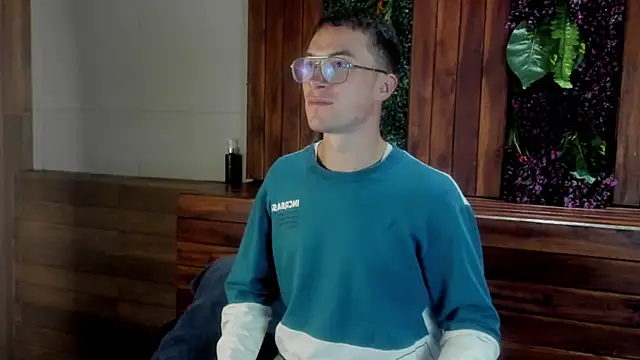 Lil James online show from 12/22/25, 08:17