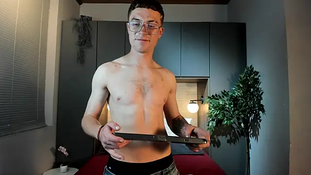 Lil James online show from 05/28/26, 08:50