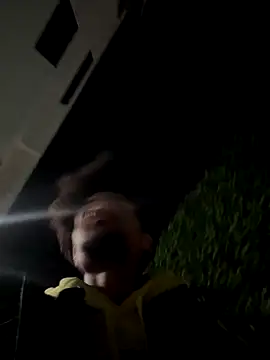 Snapshot of Mrmakeherwet_Tez chatting on 12/02/25, 07:47 Mrmakeherwet Tez online show from 12/02/25, 07:47