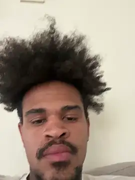 Mrmakeherwet Tez online show from 02/04/26, 10:47