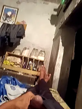 Snapshot of naveen_3222 chatting on 11/24/25, 05:23 naveen 3222 online show from 11/24/25, 05:23