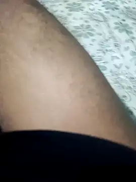 Snapshot of naveen_3222 chatting on 12/14/25, 05:35 naveen 3222 online show from 12/14/25, 05:35