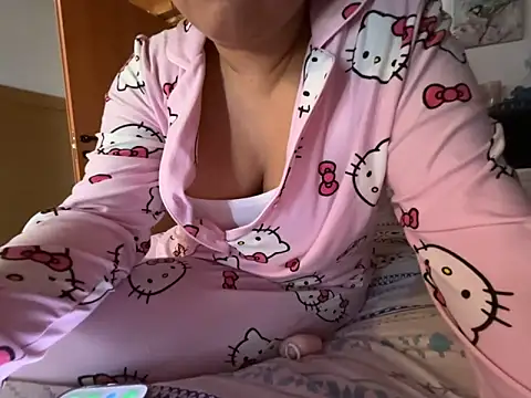 gatitalocahot online show from 03/22/26, 01:36