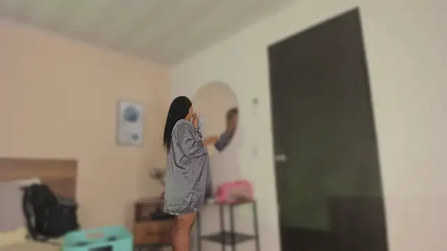 YariRose online show from 01/10/26, 01:46