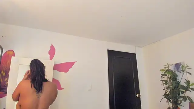 YariRose online show from 03/02/26, 02:24