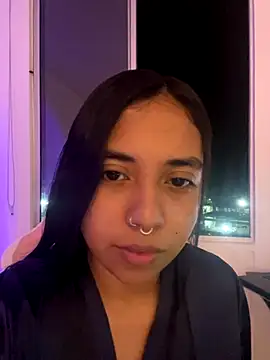 Snapshot of aly_nicols chatting on 11/11/25, 11:38 aly nicols online show from 11/11/25, 11:38