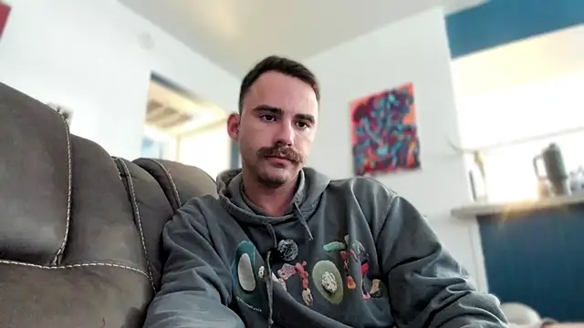 Snapshot of bobbyatx chatting on 11/26/25, 06:53 bobbyatx online show from 11/26/25, 06:53