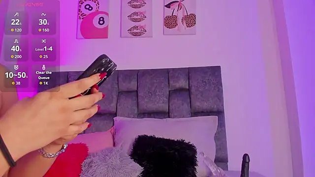 kittymonroe1 online show from 01/14/26, 05:07