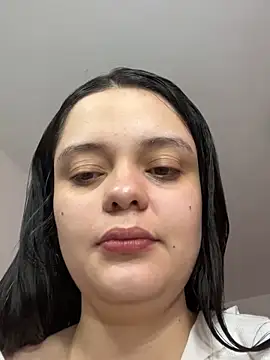 Selena Roa online show from 10/26/25, 12:11