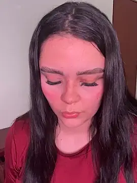 Selena Roa online show from 11/16/25, 09:09