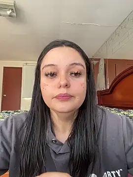 Snapshot of Selena_Roa chatting on 05/09/26, 04:45 Selena Roa online show from 05/09/26, 04:45