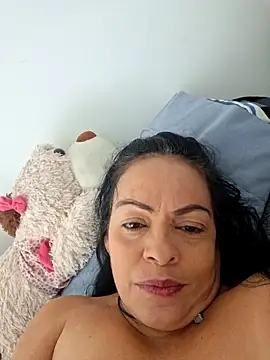 Snapshot of viviana-sexi chatting on 07/14/26, 05:29 viviana-sexi online show from 07/14/26, 05:29