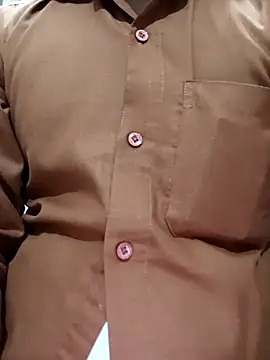 Snapshot of Virgin18year_old chatting on 12/17/25, 01:39 Virgin18year old online show from 12/17/25, 01:39