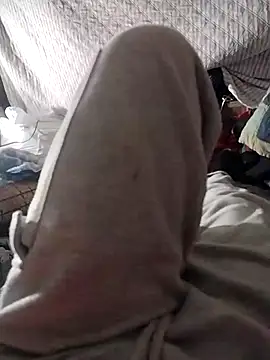 Snapshot of smoothkFire chatting on 11/04/25, 03:05 smoothkFire online show from 11/04/25, 03:05