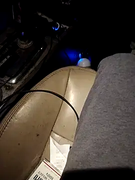 Snapshot of smoothkFire chatting on 11/20/25, 06:46 smoothkFire online show from 11/20/25, 06:46