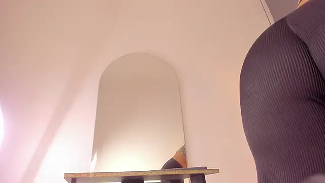 Miss ambrer  online show from 06/30/26, 04:13
